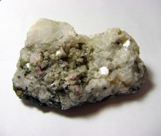 FLORI DE MINA_cuart cu pirita (fosile, roci, minerale), 10.0 x 6.0 x 4.0 cm foto