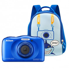 Aparat foto Nikon Coolpix S33 13.2 Mpx zoom optic 3x subacvatic Backpack Kit Albastru foto