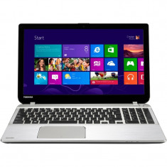 Laptop Toshiba Satellite P50-B-11V 15.6 inch Full HD Intel i7-4720HQ 16GB DDR3 1TB HDD AMD Radeon R9 M265X 2GB Windows 8.1 Silver foto