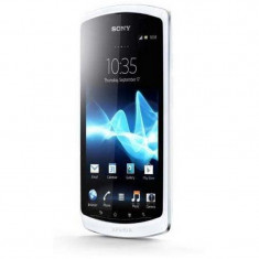 Smartphone Sony Xperia Neo L MT25I White foto