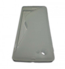 Husa Protectie Spate OEM Sony Ericsson Xperia J ST26i din Silicon Model S Line Transparenta foto