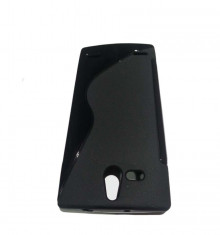 Husa Protectie Spate OEM Sony Ericsson Xperia U ST25i din Silicon Model S Line Neagra foto