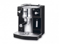 Espressor DeLonghi cu Pompa EC 820B, 1 L, 15 bari, 1450 W foto