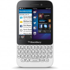 Smartphone BlackBerry Q5 White foto