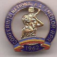 insigna-Congresul National al Femeilor 1962