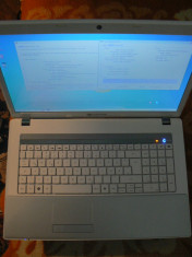 Packard Bell EasyNote LM94, AMD Phenon II quad-core foto