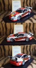 Porsche 911 (997) GT3 Cup &amp;quot;Bloomberg&amp;quot; 1/18 foto