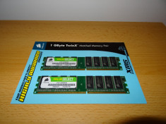Kit 1 GB RAM DDR Corsair (2 x 512 MB) VS512MB400 foto
