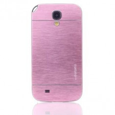 Husa MOTOMO roz deschis aluminiu + plastic Samsung Galaxy S4 + folie ecran