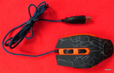 Mouse Gaming pe USB-Precizie-efecte luminoase foto