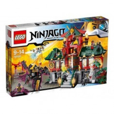 LEGO Ninjago Lupta pentru orasul Ninjago (70728) foto