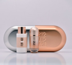 Parfum Carolina Herrera 212 VIP Rose SET 80 ML apa de parfum + 200 ML lotiune de corp, pentru femei foto