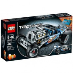 LEGO Technic Masina tunata (42022) foto