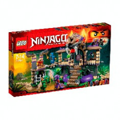 LEGO Ninjago Intrarea in Templul ?erpilor (70749) foto