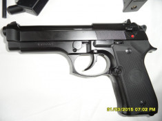 Pistol airsoft BERETTA M9 - full metal foto