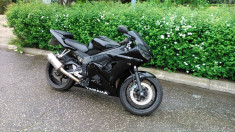 Vand Yamaha R6 fabricatie 2003-Pret negociabil foto