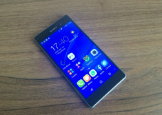 SONY XPERIA Z3 D6603 - ca NOU , orice retea, Android 5.0.2, SILVER GREEN foto