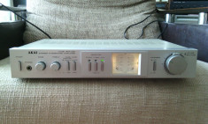 Amplificator vintage Akai AM-U01, vu-metre pe ace, stare excelenta. foto