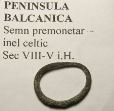 Semn premonetar - inel celtic sec VII-V i.H. foto