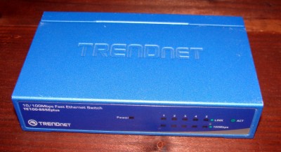 SWITCH TRENDNET 10/100Mbps TE100-S55Eplus router foto