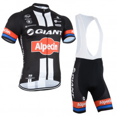 echipament ciclism complet giant alpecin set tricou si pantaloni nou foto