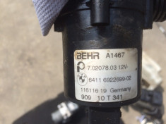 Pompa recirculare apa BMW E65 cod 6922699 foto