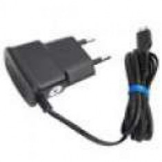 Incarcator microUSB Samsung I8910 Omnia HD foto