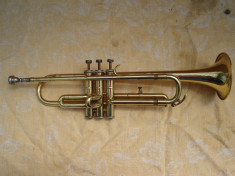 trompeta Benson foto