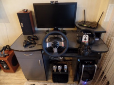 Volan cu pedale Logitech G27 Racing Wheel foto