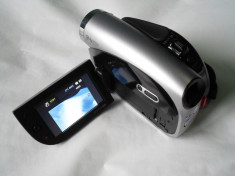 Camera Video Samsung VP DX 105 PAL cu Cd si Memorie Card foto