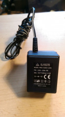 Alimentator Hon-Kwang 12V 200mA foto