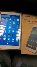 TABLETA SAMSUNG GALAXY TAB 3 8&amp;quot; WIFI 4G ORANGE LA CUTIE foto