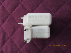 APPLE Incarcator USB 5V-1A model;1102 iPhone+iPod foto