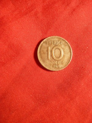 *Moneda 10 Ore 1958 Suedia , argint , cal. f. buna foto