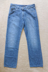 Blugi Armani Jeans Indigo, Eco-Wash, Made in Italy; marime 26; impecabili foto