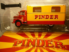 2313.Macheta camion - PINDER UNIC CUISINE 1952 scara 1:43 foto