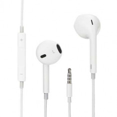 Casti Handsfree Earpods Cu Telecomanda Si Microfon iPod Nano 7 Alb In Blister foto