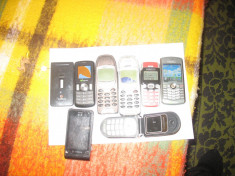 Lot 8 telefoane de colectie sau piese foto