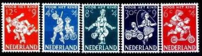 C2901 - Olanda 1958 - cat.nr.696-700 neuzat,perfecta stare foto
