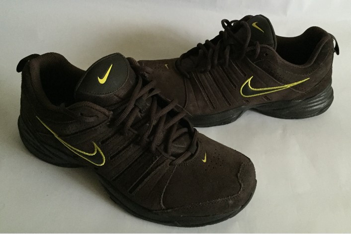 Adidasi originali Nike piele intoarsa culoare maro, mar.43, 27,5cm | arhiva  Okazii.ro