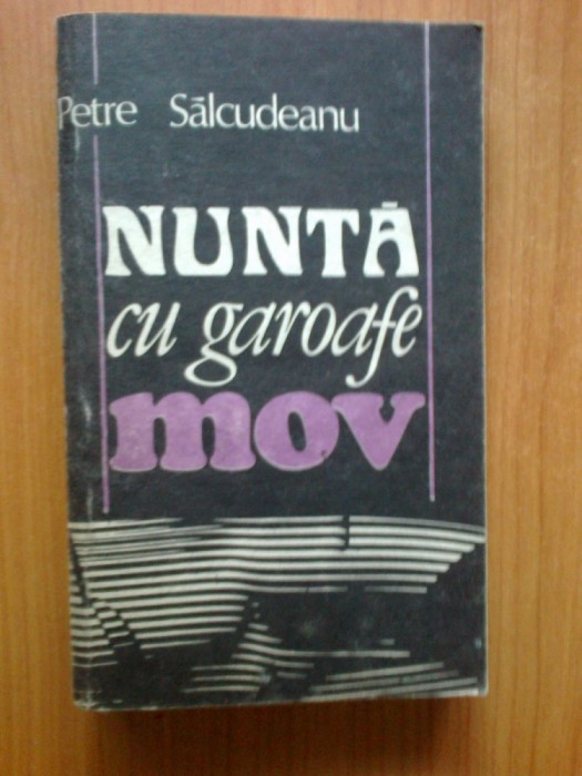 n7 Nunta Cu Garoafe Mov - Petre Salcudeanu