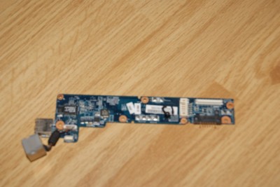CARD READER SONY VAIO PCG - 5K2M , VGN - Cr41S DAGD1TH48A0 (A65.32 A81) foto