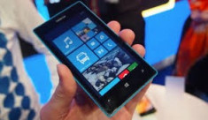 Telefon Lumia 520 albastru foto