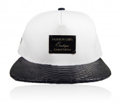 Sapca Snapback Python White Black &amp;quot;Fashion Caps Romania&amp;quot; EXOTIQUE COLLECTION foto