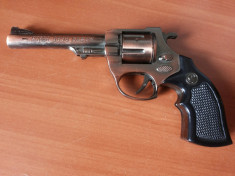 Macheta metalica , pistol &amp;quot;Colt 45&amp;quot; ,bricheta foto