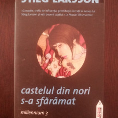 CASTELUL DIN NORI S-A SFARAMAT - Stieg Larsson - 2009, 853 p.