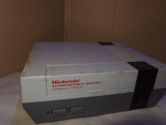 Consola Nintendo NES originala (BOCO18) foto