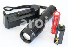 Lanterna Profesionala Reincarcabila LED CREE XM-L T6 foto