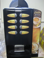 Expresor de cafea Colibri. foto
