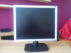 Vand monitor LG LCD 17&amp;#039;&amp;#039; foto